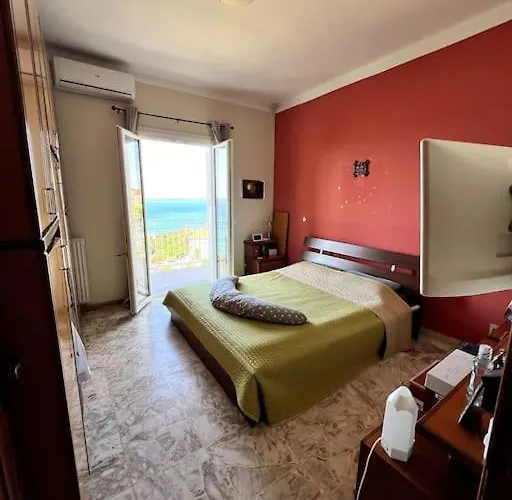 Casa Dell'artista * Costarainera